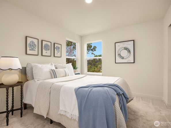 23 Beargrass Lane NE, Poulsbo WA 98370