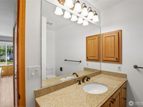 9656 Sandy Isle Lane NW, Silverdale WA 98383