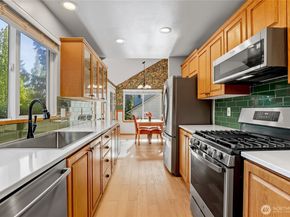 9656 Sandy Isle Lane NW, Silverdale WA 98383