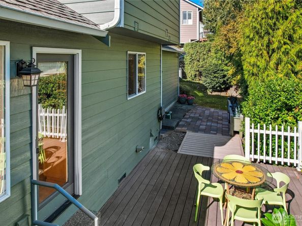 9656 Sandy Isle Lane NW, Silverdale WA 98383