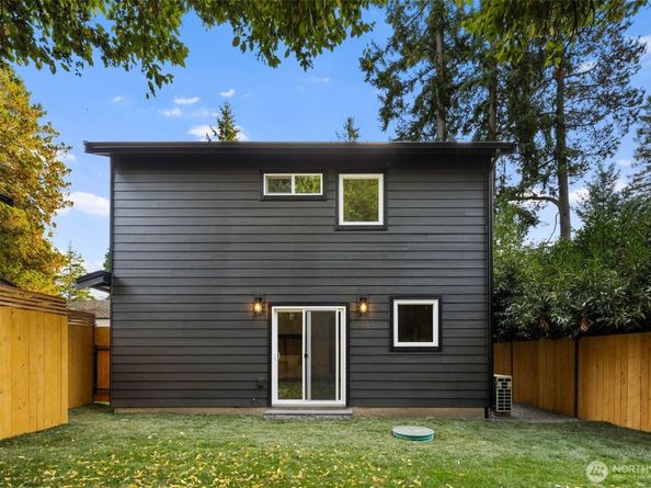 14033 2nd Avenue NW, Seattle WA 98177