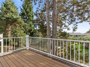 800 96th Avenue NE D202, Lake Stevens WA 98258