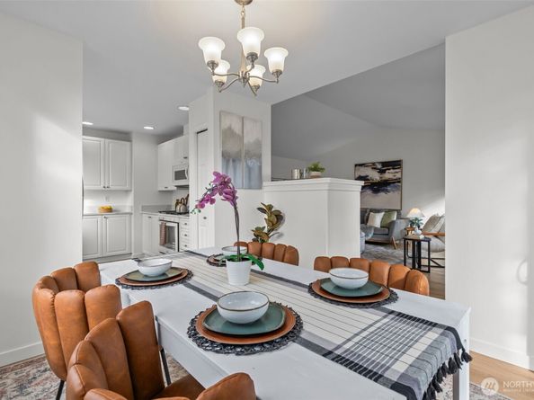 800 96th Avenue NE D202, Lake Stevens WA 98258