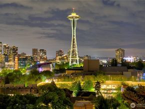 922 Nob Hill Avenue N, Seattle WA 98109