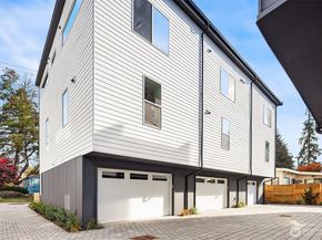 18011 2nd Avenue NE B, Shoreline WA 98155