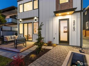 2214 Broadway E A, Seattle WA 98102