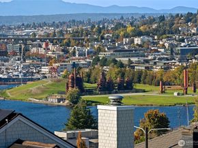 2214 Broadway E A, Seattle WA 98102