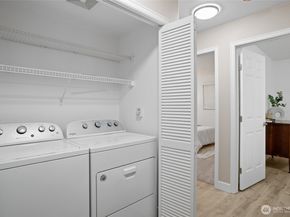 18501 SE Newport Way G132, Issaquah WA 98027