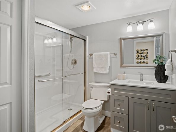 18501 SE Newport Way G132, Issaquah WA 98027