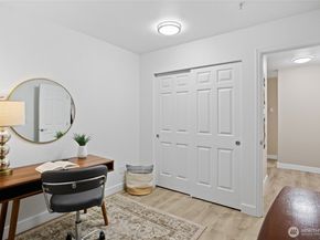 18501 SE Newport Way G132, Issaquah WA 98027