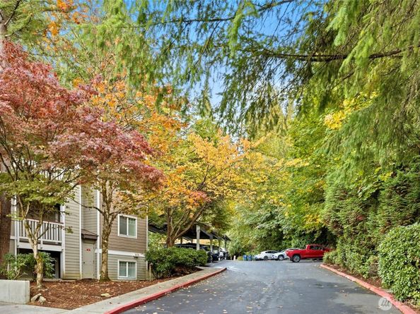 18501 SE Newport Way G132, Issaquah WA 98027