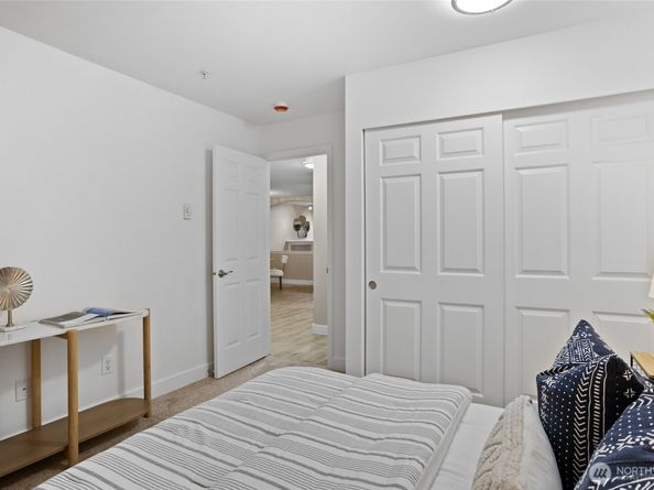 18501 SE Newport Way G132, Issaquah WA 98027