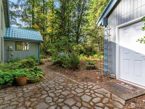 13375 Central Valley Road NE, Poulsbo WA 98370