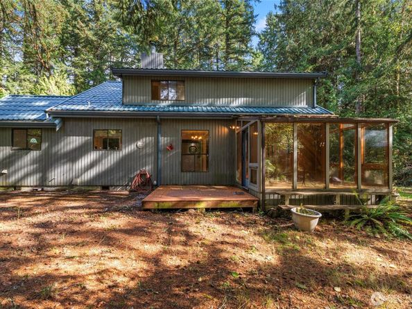 13375 Central Valley Road NE, Poulsbo WA 98370