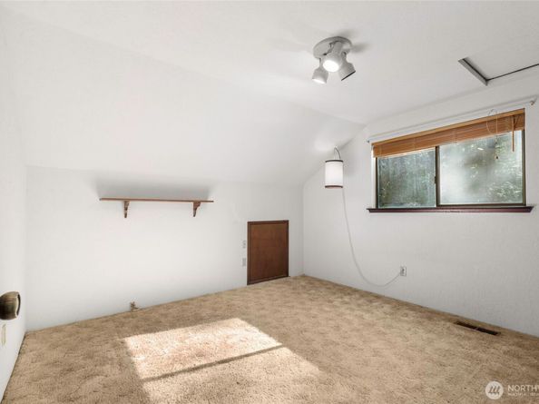 13375 Central Valley Road NE, Poulsbo WA 98370