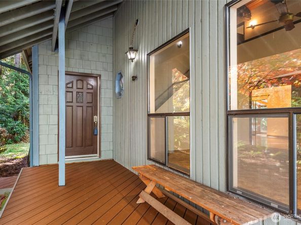 13375 Central Valley Road NE, Poulsbo WA 98370