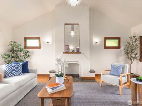 2717 Franklin Avenue E 304, Seattle WA 98102