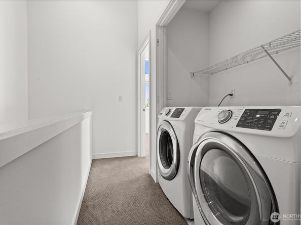 4270 S Greenbelt Station Drive, Seattle WA 98118