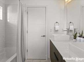 4270 S Greenbelt Station Drive, Seattle WA 98118