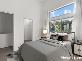 4270 S Greenbelt Station Drive, Seattle WA 98118