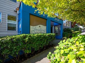 3919 Latona Avenue NE 307, Seattle WA 98103