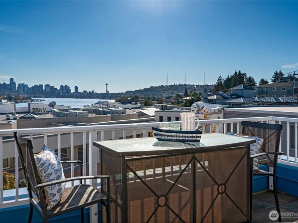 3919 Latona Avenue NE 307, Seattle WA 98103