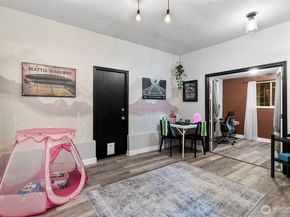 18619 Butternut Road, Lynnwood WA 98037