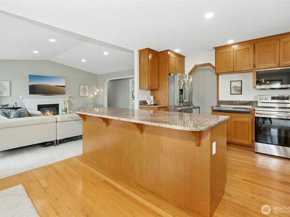 2408 Viewcrest Avenue, Everett WA 98203