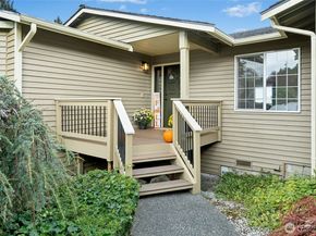 2408 Viewcrest Avenue, Everett WA 98203