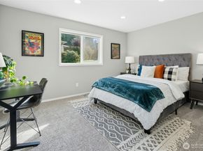 2408 Viewcrest Avenue, Everett WA 98203