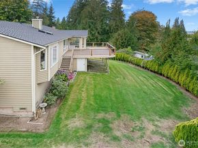 2408 Viewcrest Avenue, Everett WA 98203