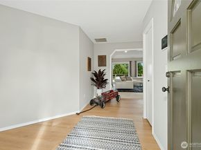 2408 Viewcrest Avenue, Everett WA 98203
