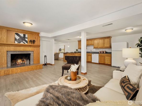 20314 N Park Avenue N, Shoreline WA 98133