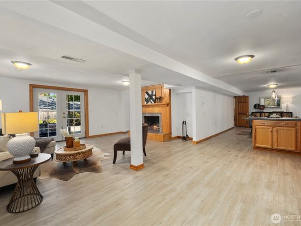 20314 N Park Avenue N, Shoreline WA 98133