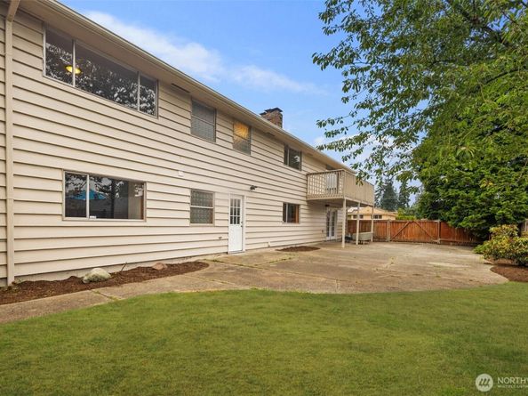 20314 N Park Avenue N, Shoreline WA 98133