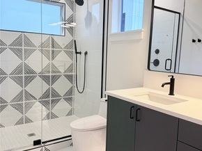 7339 21st Avenue NE, Seattle WA 98115