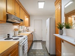 11640 59th Avenue S, Seattle WA 98178