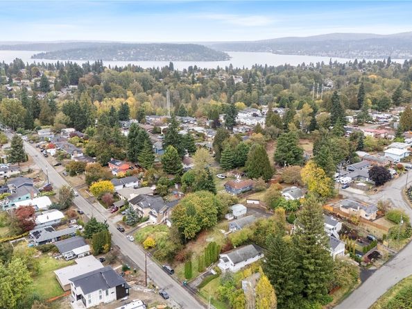 11640 59th Avenue S, Seattle WA 98178