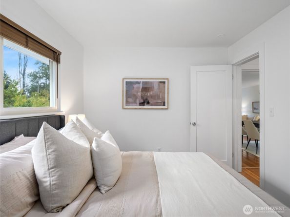 11640 59th Avenue S, Seattle WA 98178