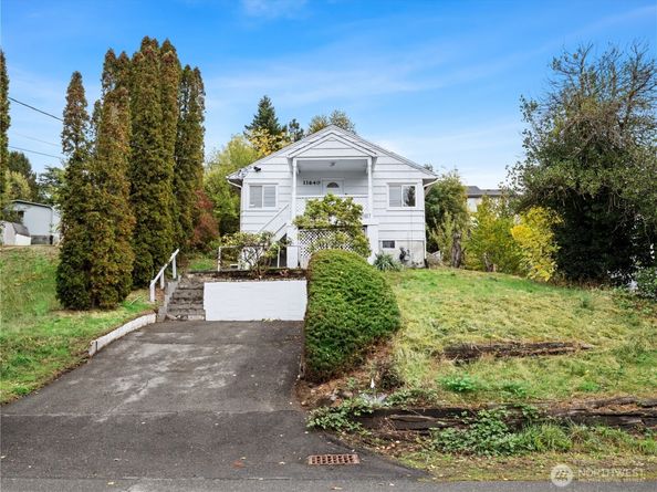 11640 59th Avenue S, Seattle WA 98178