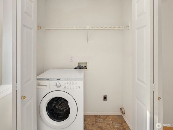 18544 NE 57th Street, Redmond WA 98052