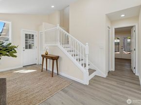16828 Ambaum Boulevard S, Burien WA 98148