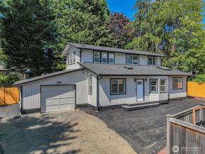 16828 Ambaum Boulevard S, Burien WA 98148