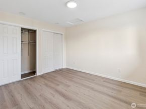 16828 Ambaum Boulevard S, Burien WA 98148