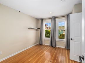 1937 5th St, Bremerton WA 98337