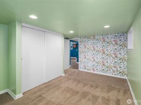 1937 5th St, Bremerton WA 98337