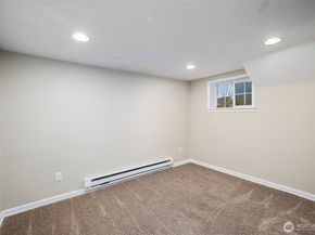 1937 5th St, Bremerton WA 98337