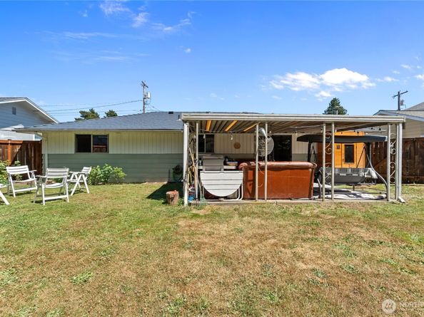 9414 Sharon Drive, Everett WA 98204
