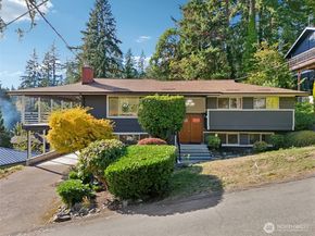 3225 165th Avenue SE, Bellevue WA 98008
