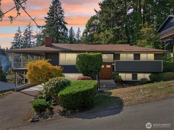 3225 165th Avenue SE, Bellevue WA 98008